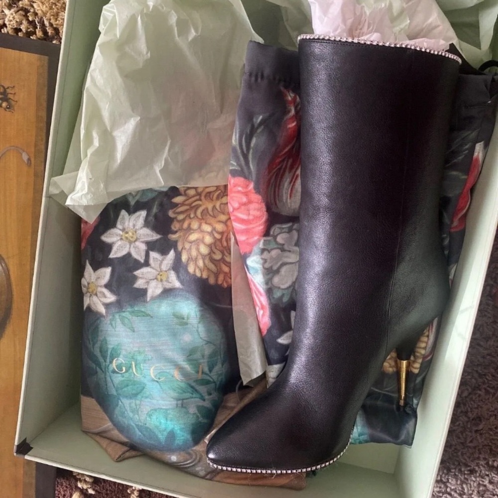 Brand New Rhinestone Gucci Boots Size 37/7 Black,